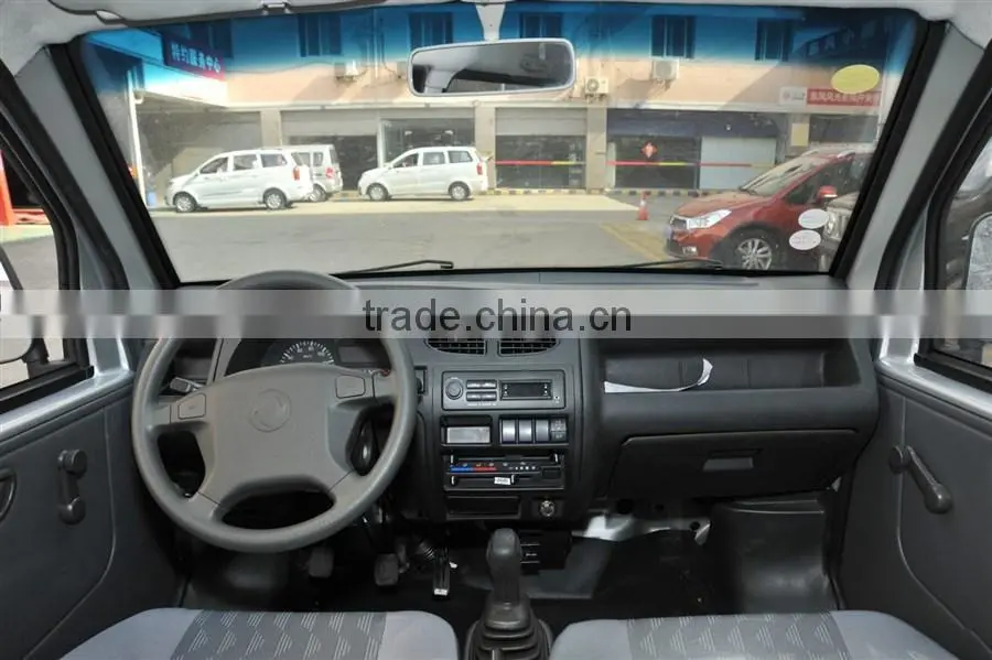 K07 Dongfeng 4x2 mini van 7seats