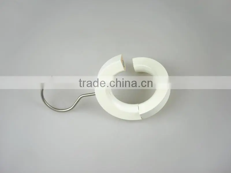 IY-480 white cheap wood scarf hanger