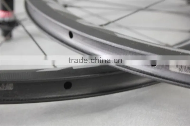 chinese road bike wheels 700c new Novatec hub 38mm clincher 23mm width carbon road bike wheels carbon fiber wheelset