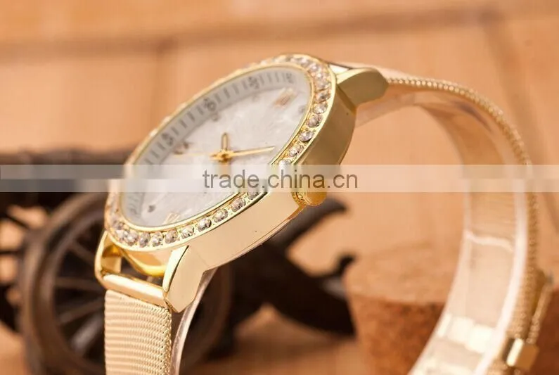 Net Belt New Design Woman's Quartz Watch Fashion Gold Rhinestone Woman Watches Stainless Steel High Quality Women's Watch SB1206