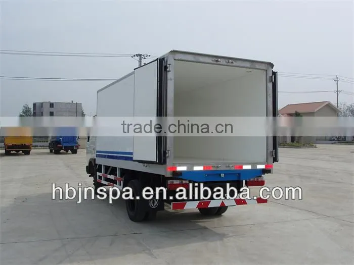 made in china good price 3 ton small refrigerated freezer truck