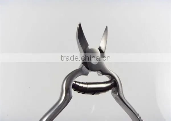 new design skin care products/cuticle cutter/nipper from China manufacture