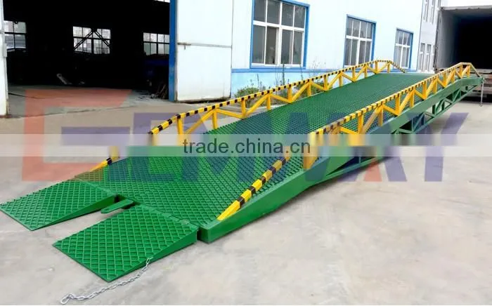 CE good quality forklift mobile container load ramp for loading and unloading
