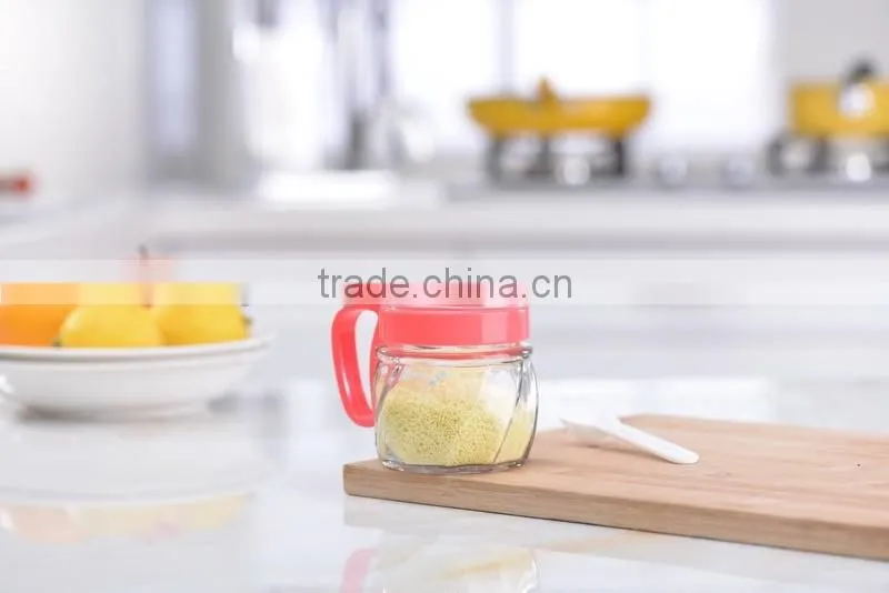 2016 Hot sale High Kitchen Colored Quality Glass spice jar with spoon