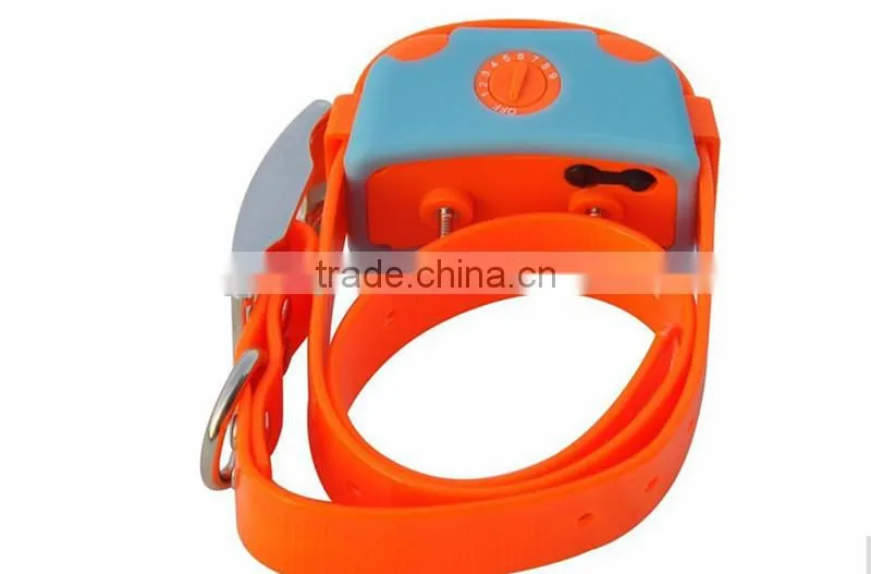 Electronic remote pet dog training Pet Behave Remote Bluetooth Dog Training Collar with i-Phone Controller