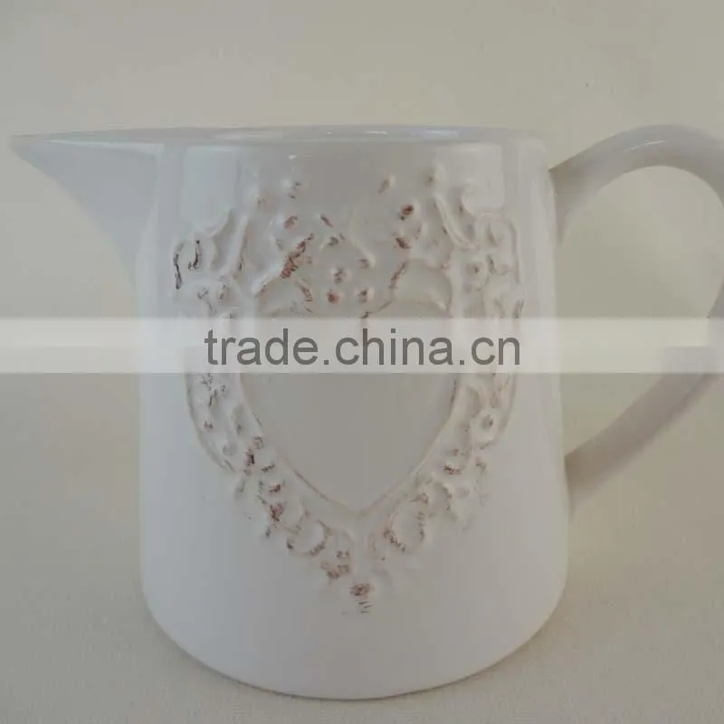 500ml white color emboss ceramic kettle jug