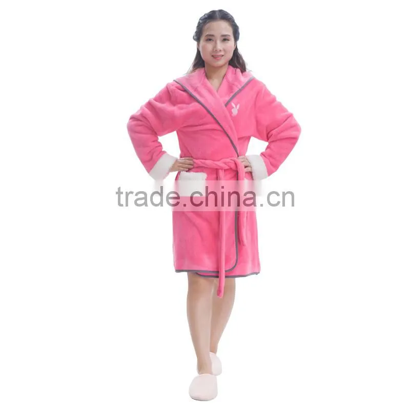 wholesale customized good quality bath robe luxury