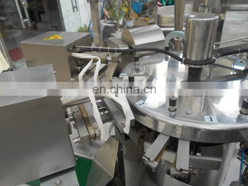 Fully and high speed automatic milk/coffee powder pouch filling and packing machine
