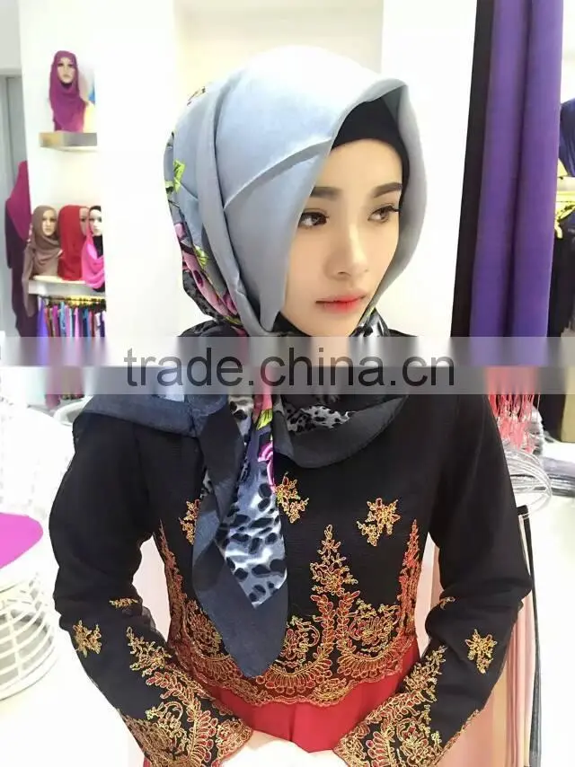 Popular french cotton 110*110cm islamic muslim square scarf