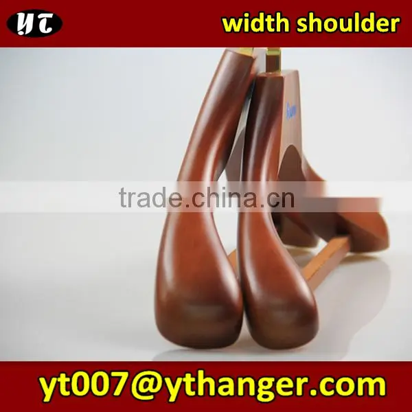 luxury customized wooden clothes hanger with bar for suits in large shoulder
