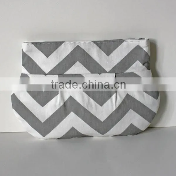 Custom Best Bridesmaid Gift Bridesmaid Chevron Clutch Zig Zag Print Clutch Purse