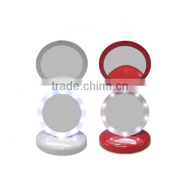 Plastic two way 5x magnifying compact travelling mirror with led light