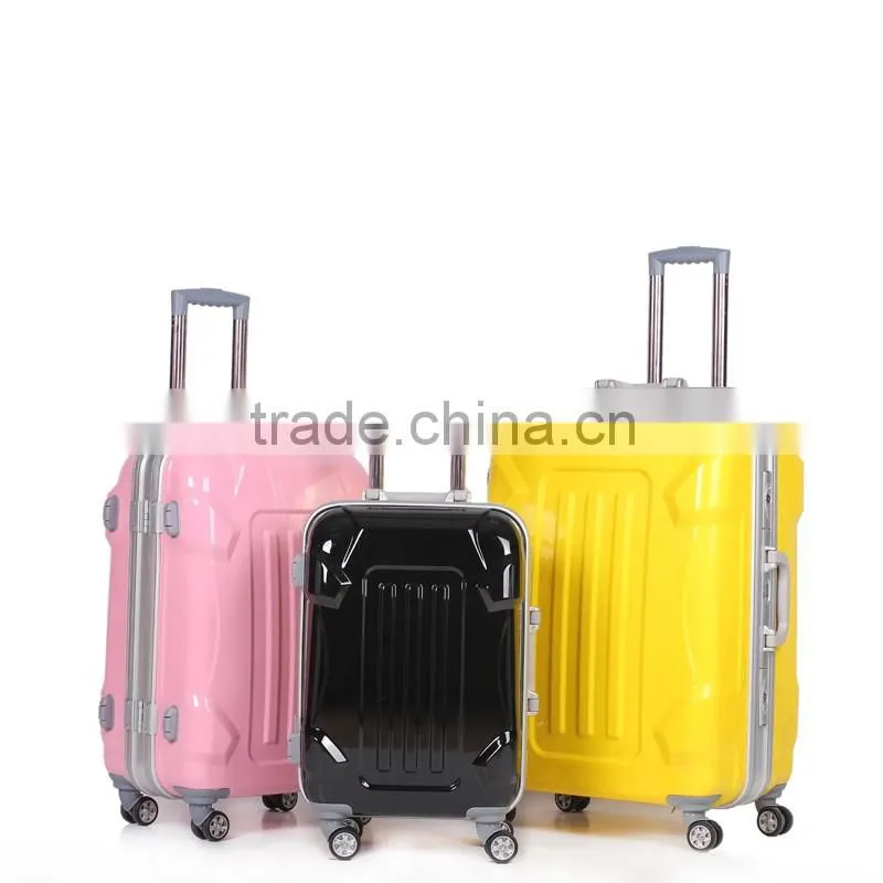 Big Packing Capacity Aluminum Frame 3 Pieces Luggage Set