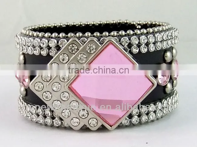 Fashion 100% real leather rhinestone bracelet