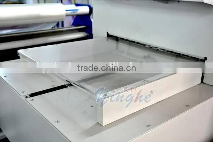 Digital paper cutting machine