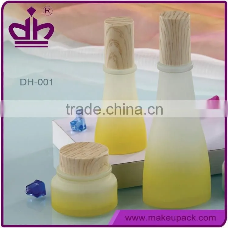 Liquid foundation container 30ml glass bottle with pump