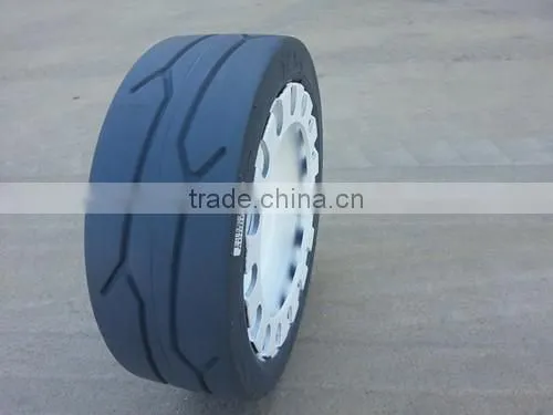 Well-reputed Airport 4.00x8 Non Marking Solid Tires With Good Price