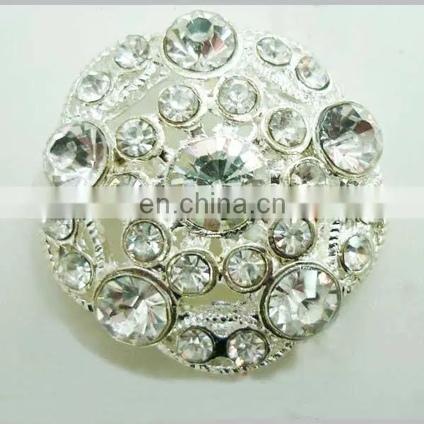 Trendy silver crystal rhinestone button