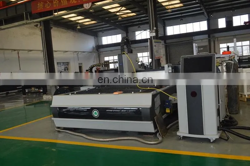High precision sheet metal and tube fiber laser cutting machine for round and square pipe