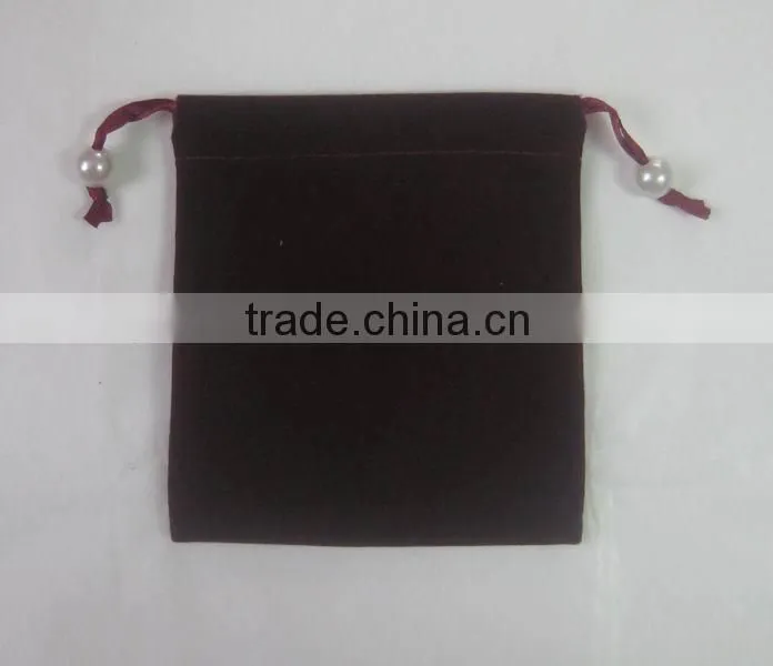 Red present pouch and gift bags with rope for outdoor packing/car-trip snacks/candy/gifts