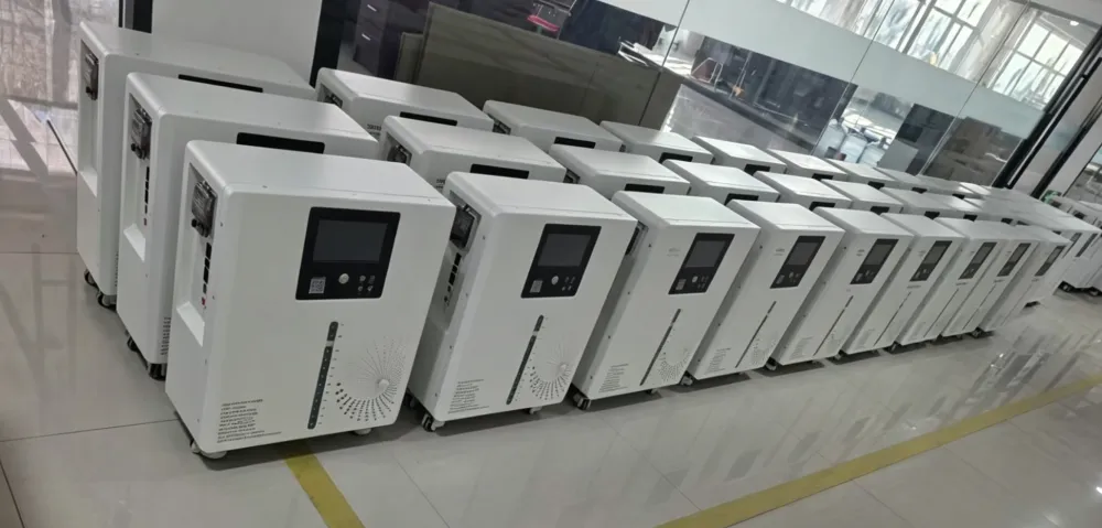 万锂工厂图片
