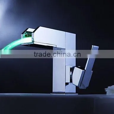 Modern Design Single Handle LED Brass Basin Faucet
