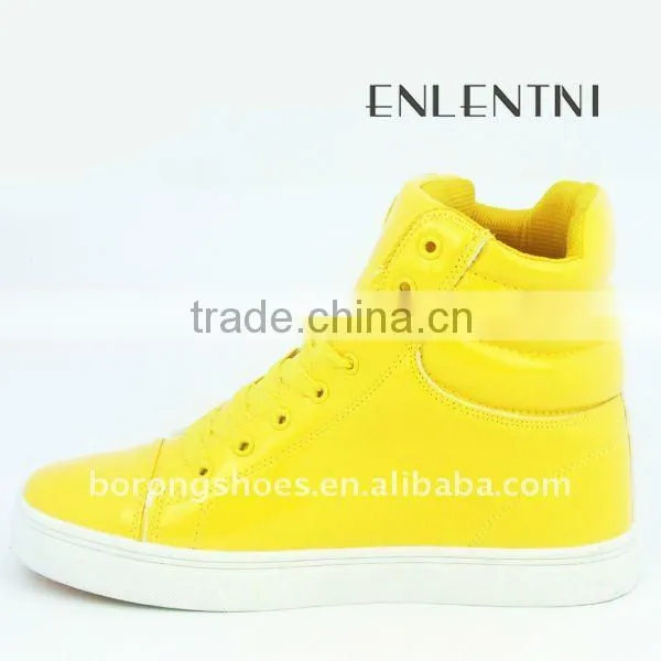 New design sports shoes sneakers for men