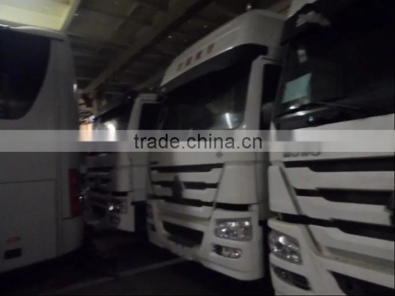 HOWO CNG 6X4 10 Wheeler Tractor Head for sale