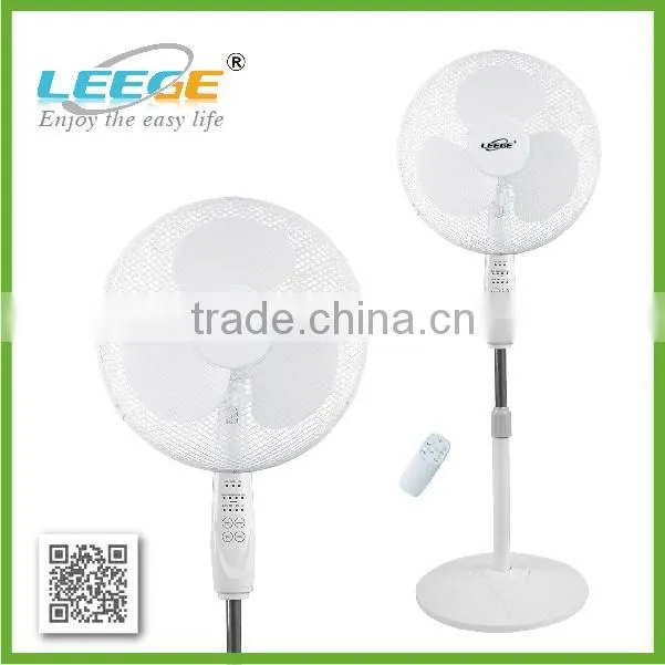 white and black 16" stand fan with remote control FS40-59