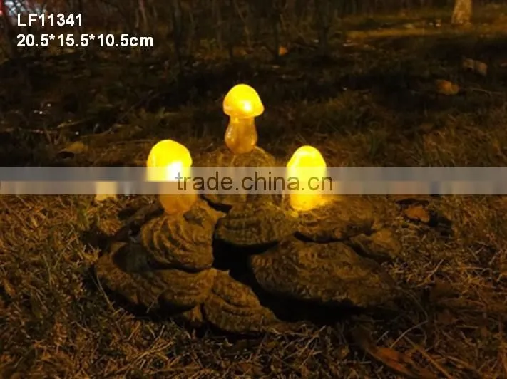 Resin mushroom solar lights for garden