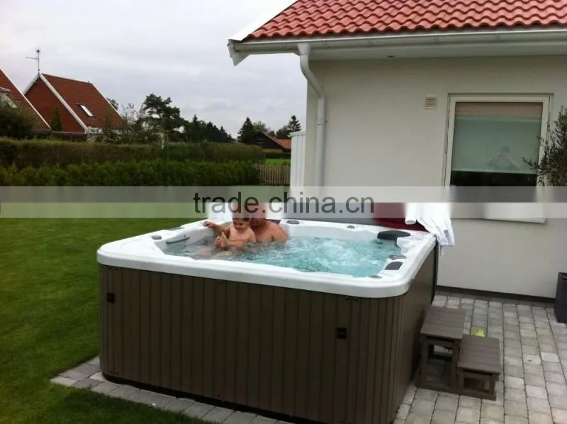 Europe System Massage Whirlpool Outdoor Spa with SAA and CE Approve