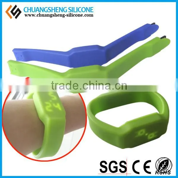 popular silicone wristband watch