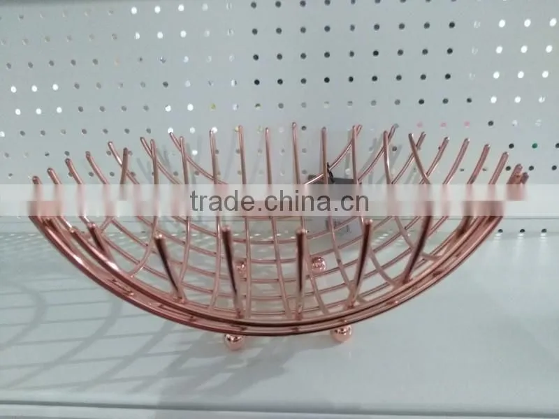 Steel constraction fruit bowl