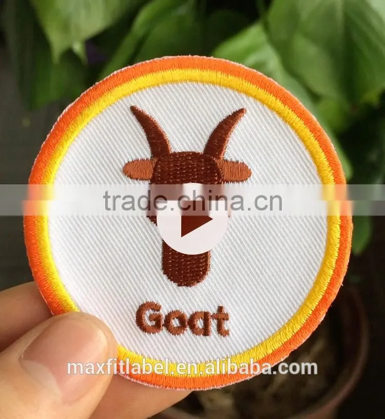 2016 Factory direct wholesale custom high quality embroidery patch