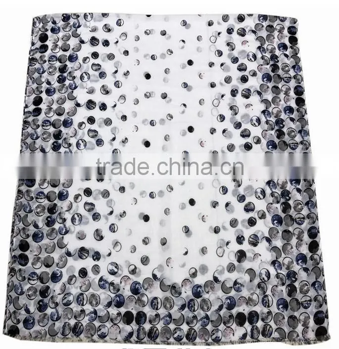 YiWu Market Fashion Custom Lady Scarf Dot Printed Scarf
