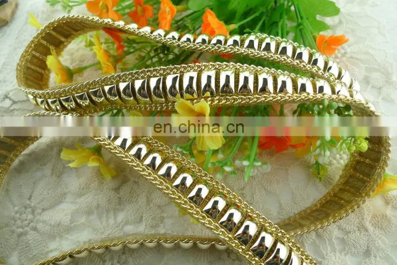 new design hot fix rhinestone tirmming with glue