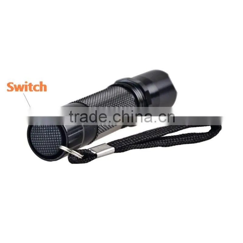 Outdoor Mini Electric Flashlight