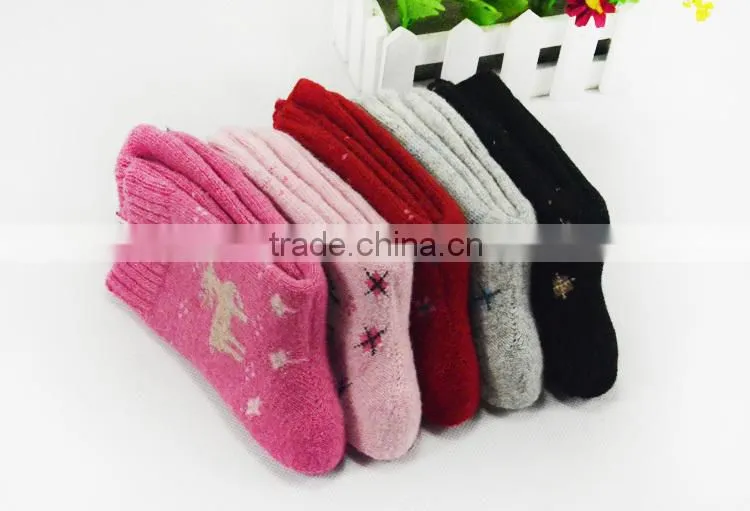 Cute flower printing Wool socks female socks thick warm thick winter socks for women