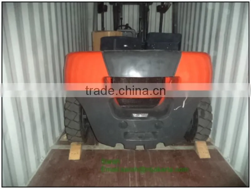 China 2.0t Diesel Engine Powered Forklift Truck Fd20