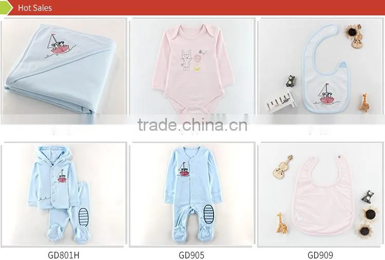 Wholesale Multi styles Fancy Cartoon Animal Printed Cotton baby Bibs