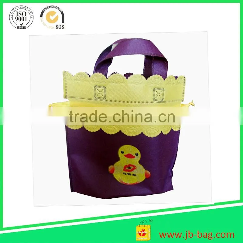 2016 manufacture colorful customed factory eco-friendly non woven gift bag