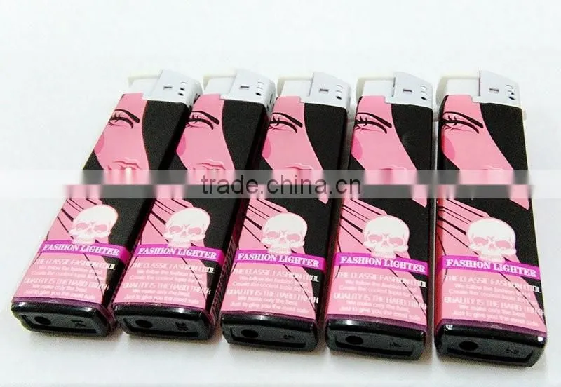 2016 New model pretty lady paper wrapped refillable lighter plastic for wholesale