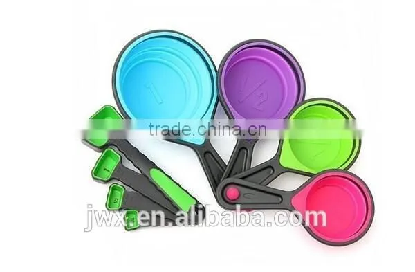 Food grade silicone 8-piece measuring cup in various colors
