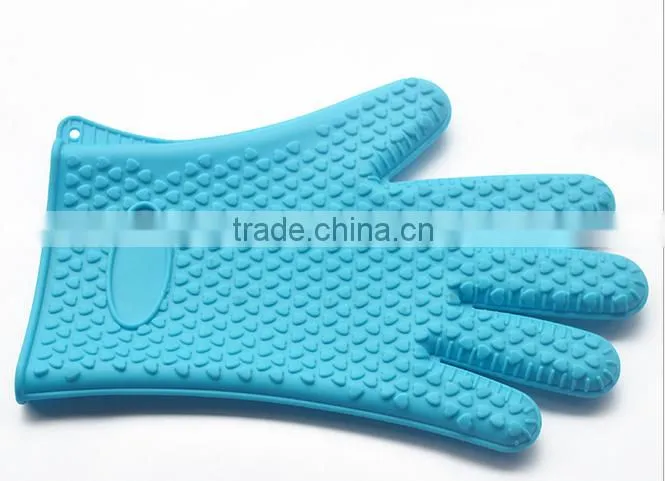 2016 Amazon Selling Hot heat insulating FDA silicone oven gloves from china