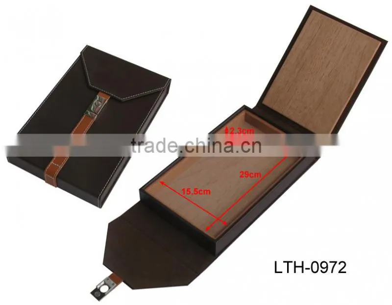 leather small cigar humidifier
