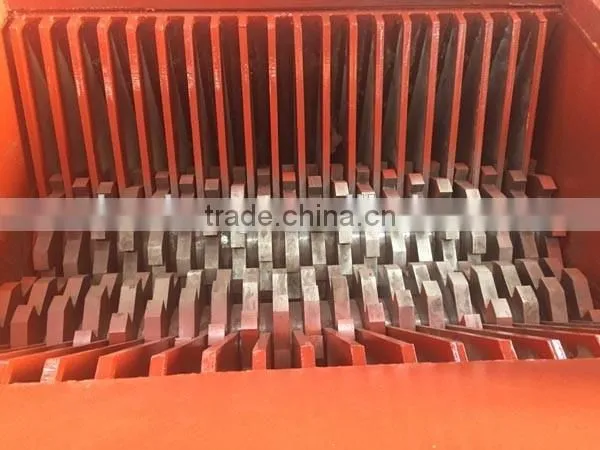 Durable Double Shafts Waste Tire Shredder