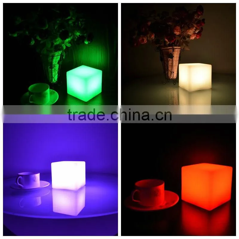 Hot sale decorative unbreakable multi color changing Night Club Table Lamp