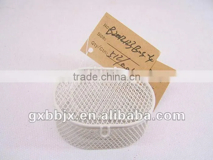 Oval metal candy packing box
