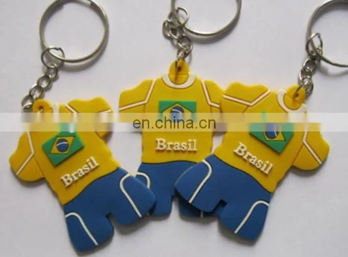 custom 2D soft PVC soccer team keychain