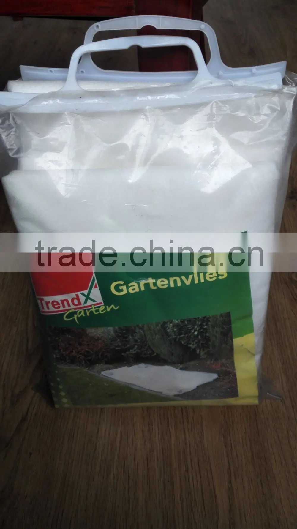 Non woven cover plant protection blanket; plant covers protect trees in winter
